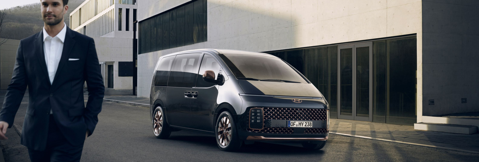 Дизайн STARIA | Футуристичний Мінівен | Автопалац Тернопіль - фото 6