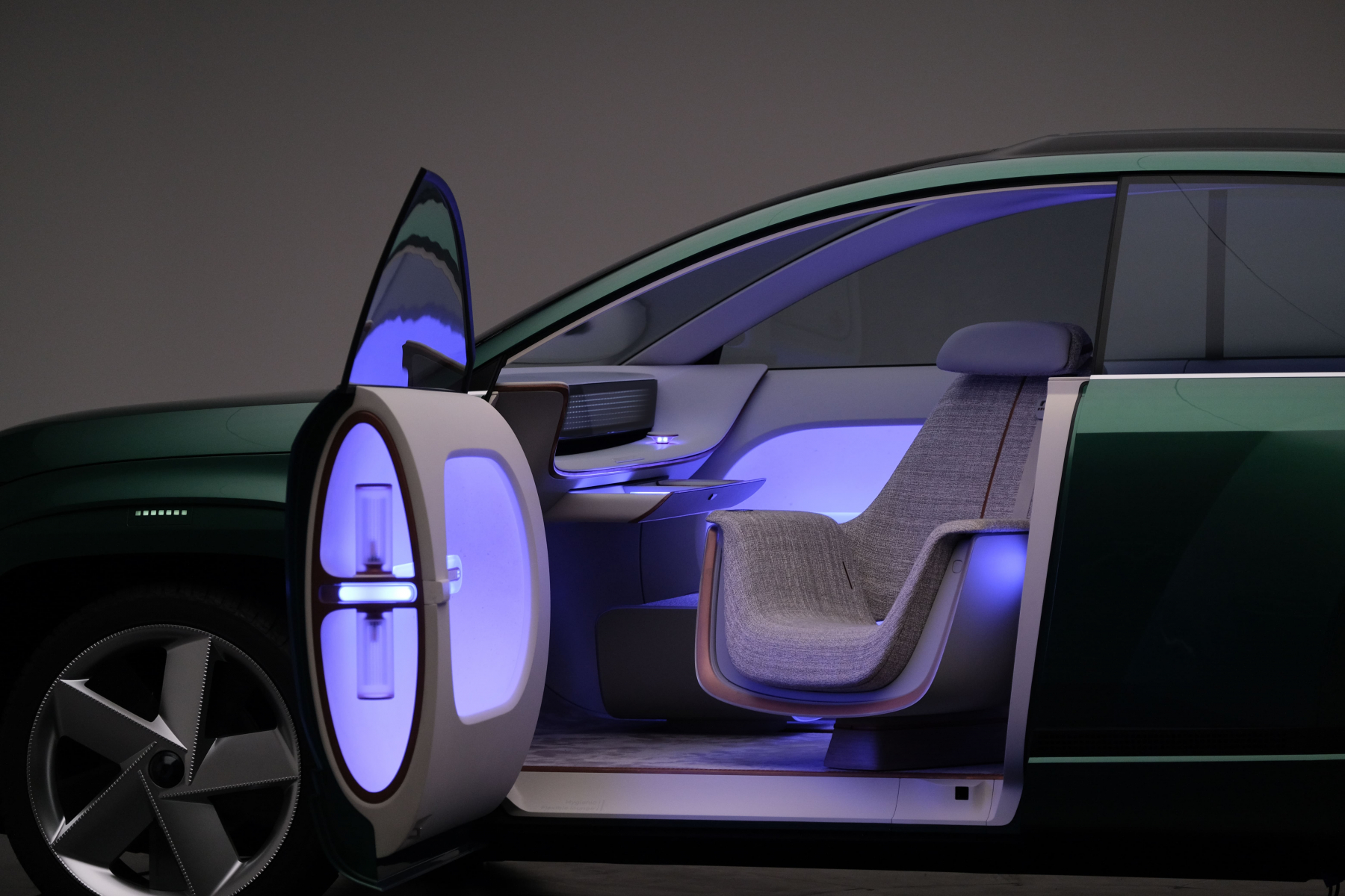 Hyundai Motor представила концепт SEVEN – позасегментний позашляховик бренду IONIQ. | Автопалац Тернопіль - фото 15